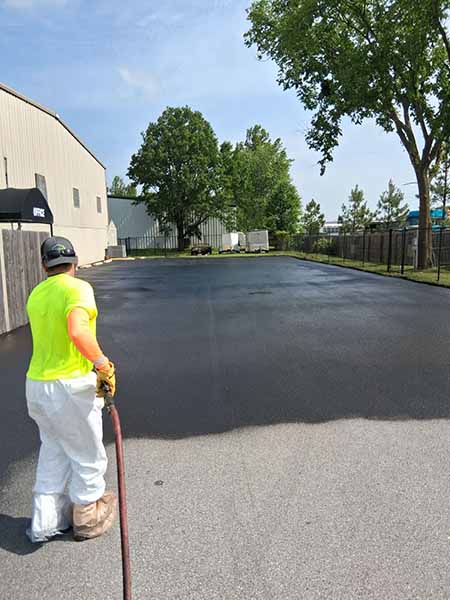 Commercial Asphalt Sealcoating