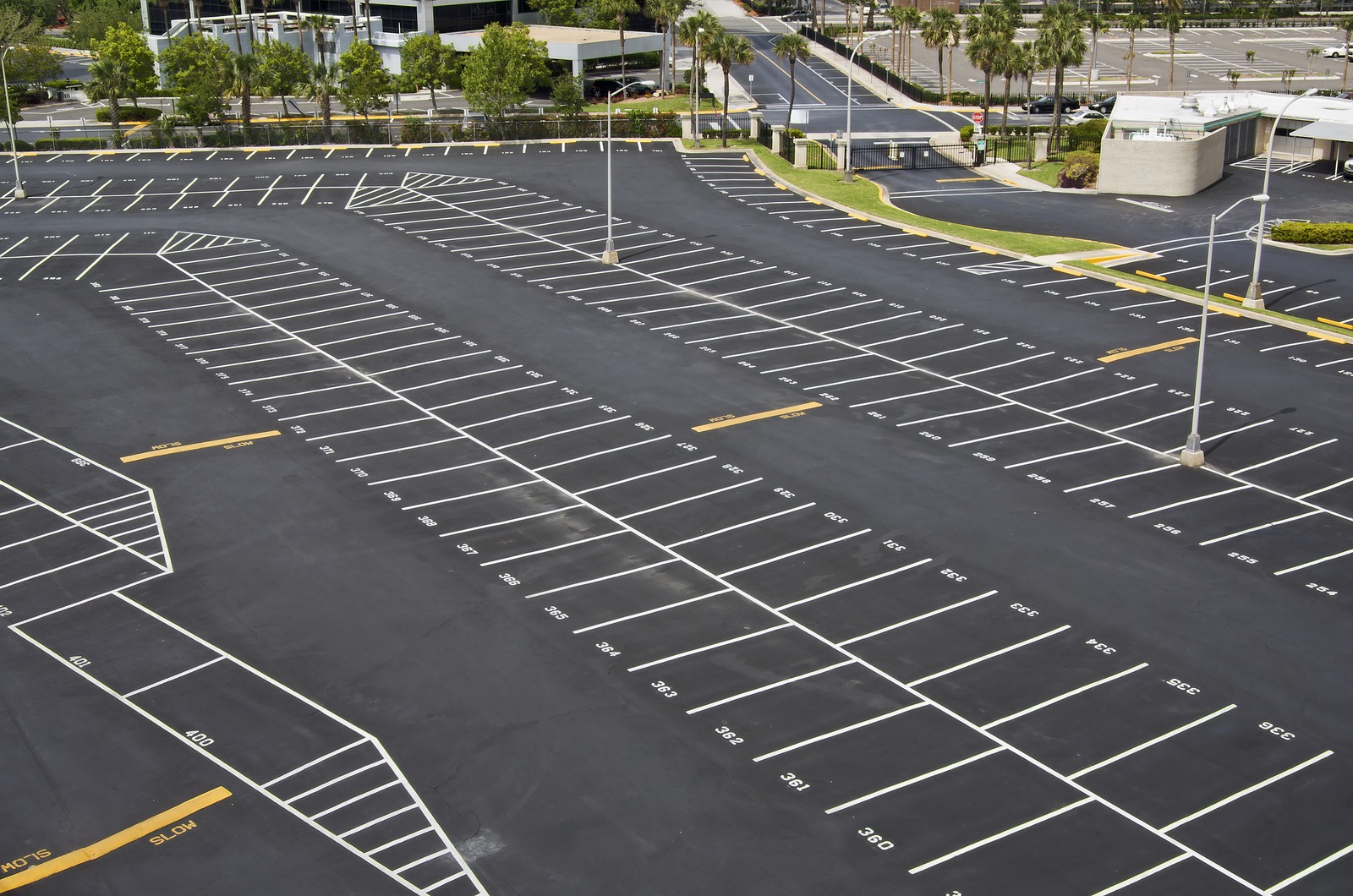 How to Choose a Commercial Asphalt Contractor in Northwest Arkansas - Parking Lots Plus asphalt blog